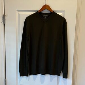 Men's Dark Green Sweater